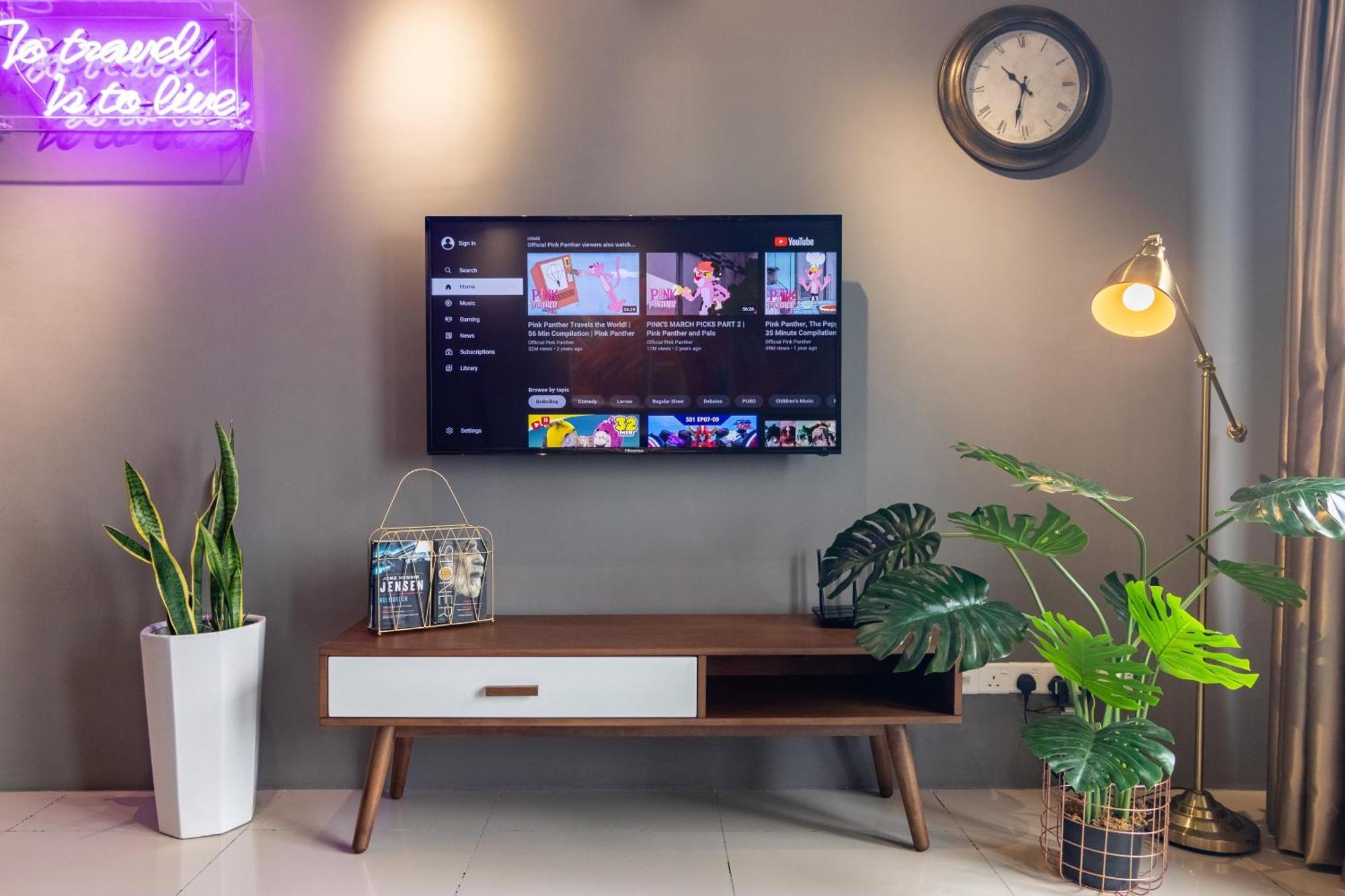 Tropicana 218 X Airlevate Suites George Town  Szoba fotó