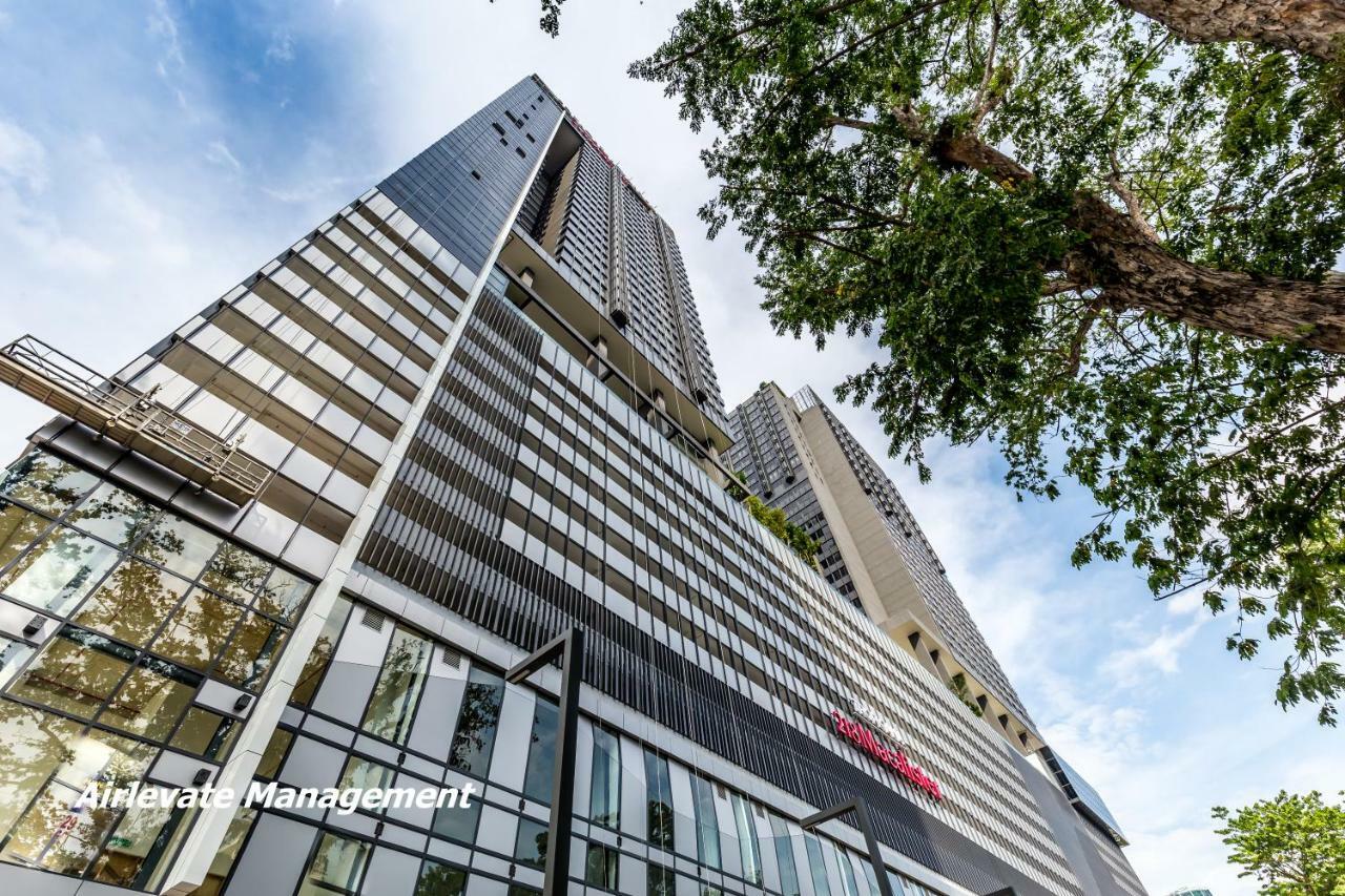 Tropicana 218 X Airlevate Suites George Town  Kültér fotó